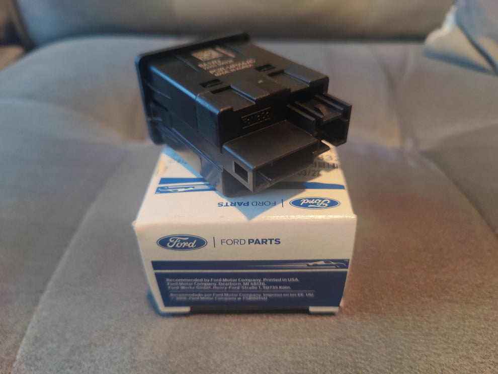 Lincoln Ford SYNC 3 4 Upgrade USB Type-C Hub USB Interface Module Hub ...